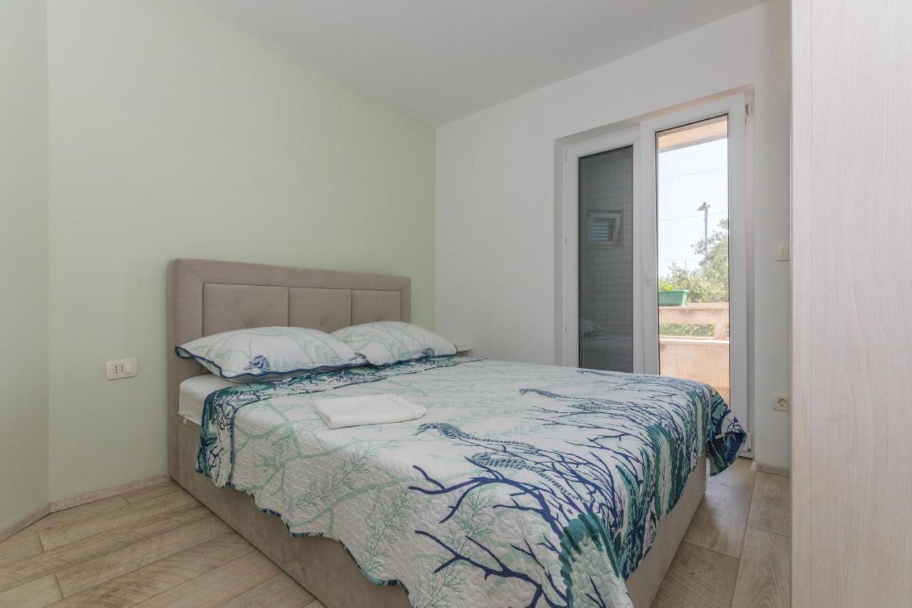 Adria Krk Apartment Đảo Krk Ngoại thất bức ảnh